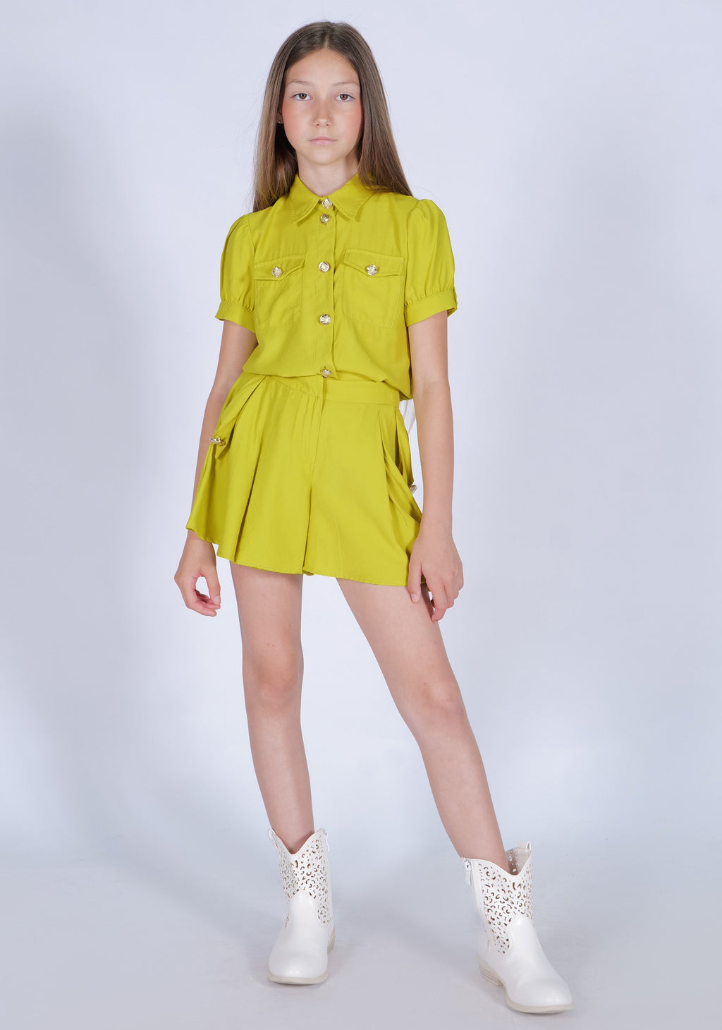 Short Hlove in Tessuto Morbido e Fresco