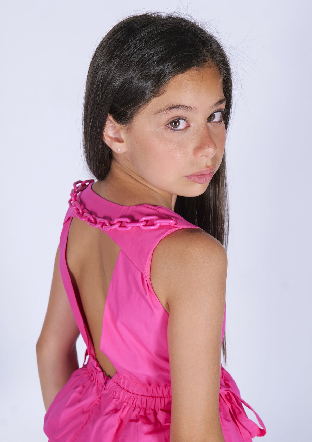 Vestito con Scollo a V e Schiena Scoperta