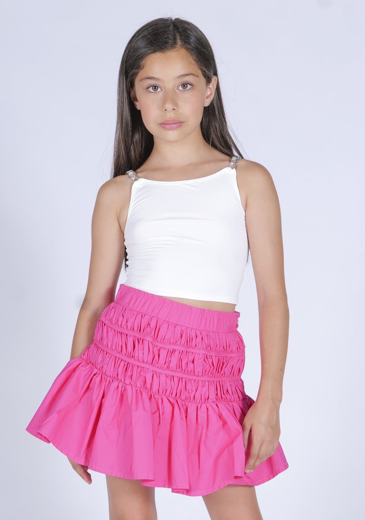 Top in Tessuto Elastico con Scollo Dritto e Bretelle con Catenina Dorata