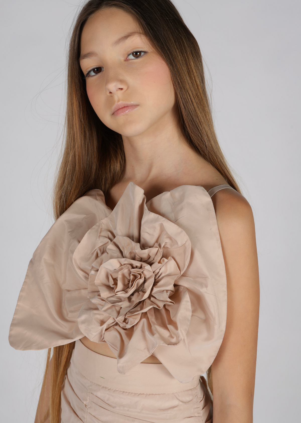 Top Cropped in Taffettà con Fiore Applicato - Fun&Fun Couture